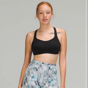NWT Lululemon Adapt and Align Bra